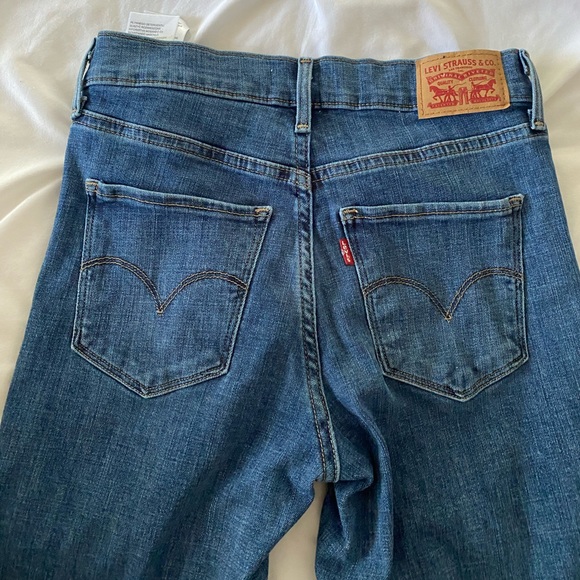 studded levi’s - Picture 2 of 5